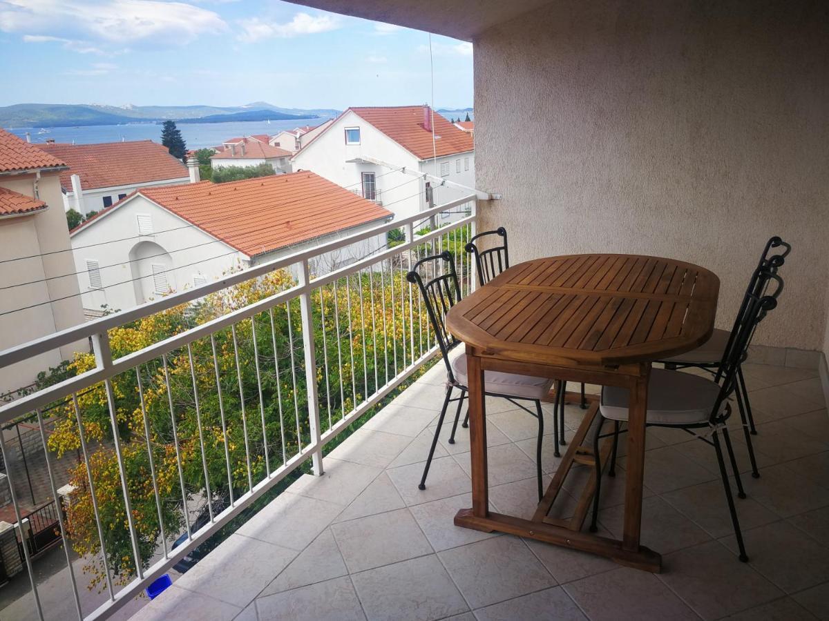 Apartmani Nea Биоград-на-Мору Экстерьер фото