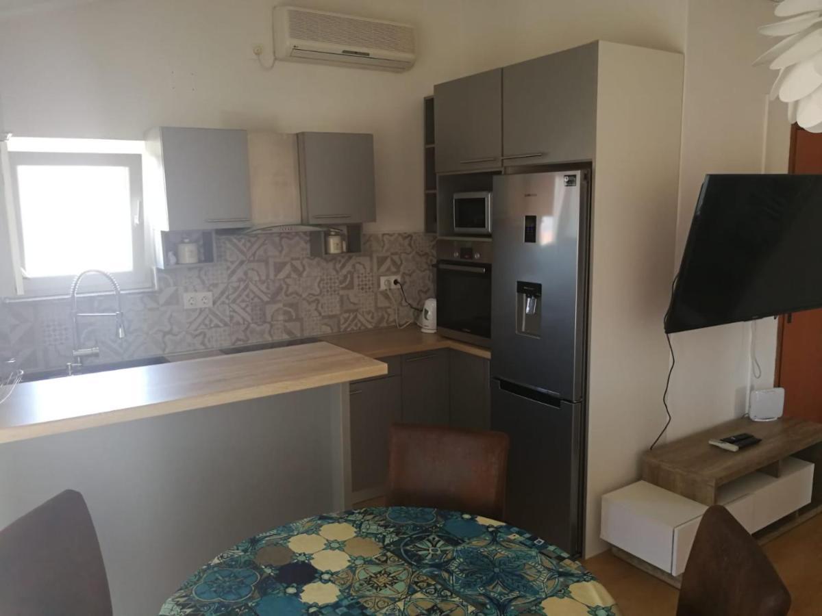 Apartmani Nea Биоград-на-Мору Экстерьер фото