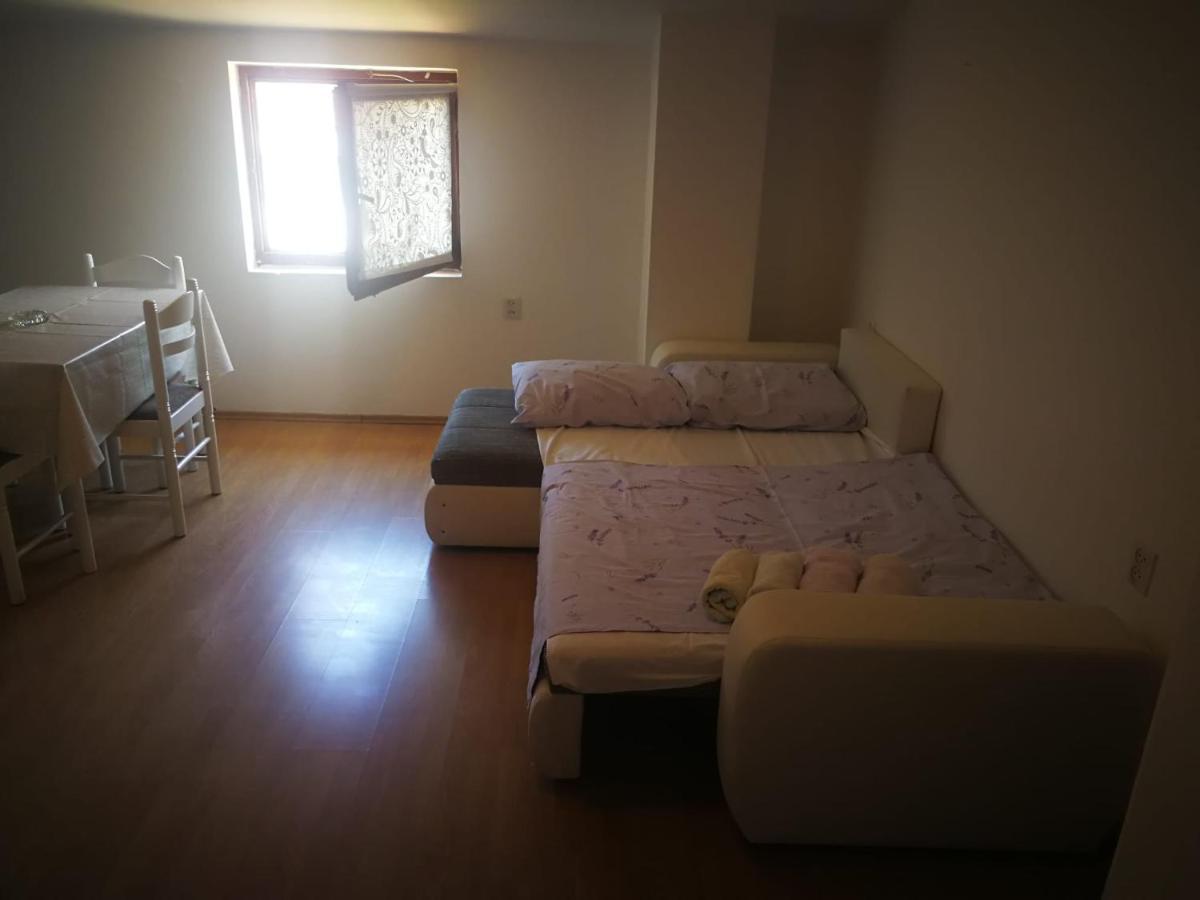Apartmani Nea Биоград-на-Мору Экстерьер фото